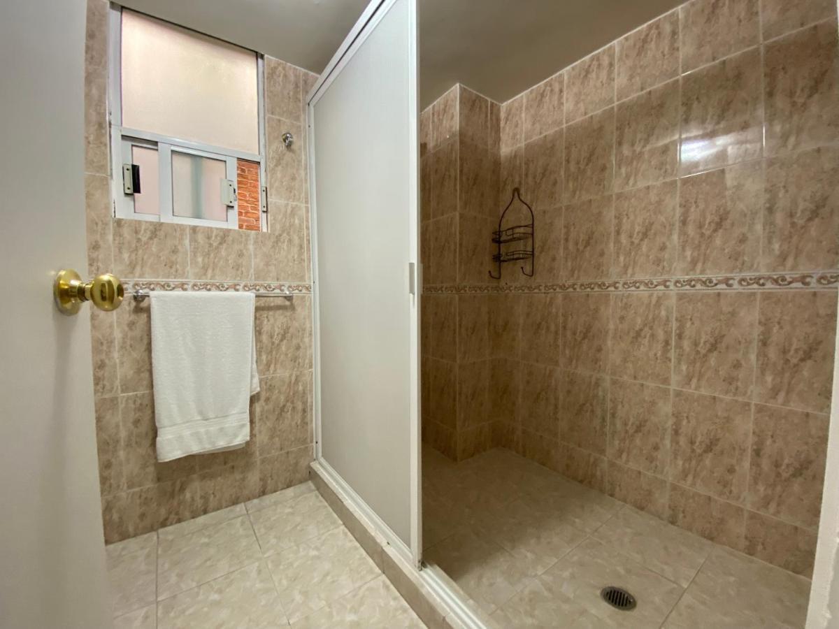 Grupo Kings Suites - Bosques De Duraznos 78 Città del Messico Esterno foto