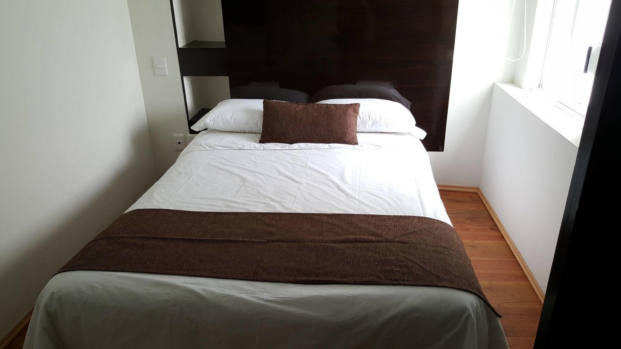 Grupo Kings Suites - Bosques De Duraznos 78 Città del Messico Esterno foto